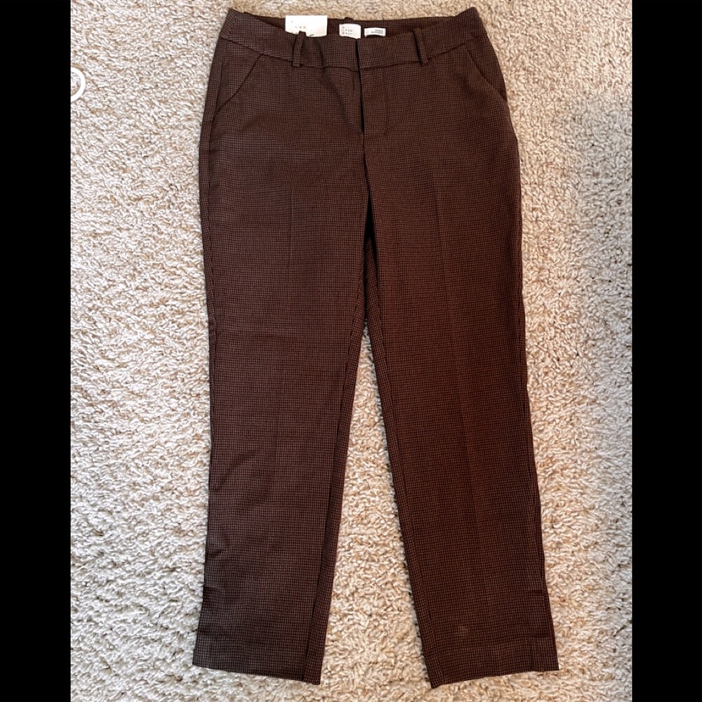 NWT 6R - a new day ankle pants
